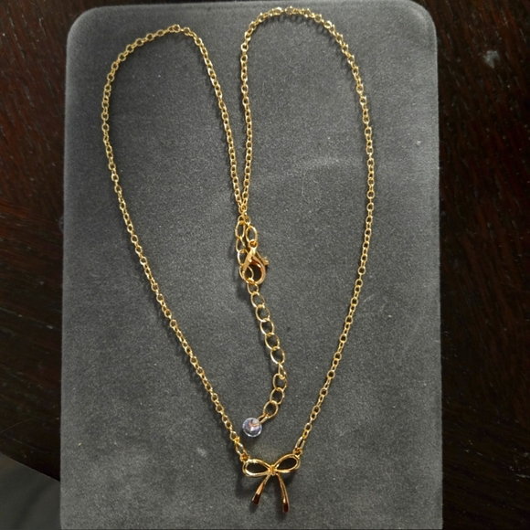 Goldplated Bow Fashion Necklace - Picture 3 of 4